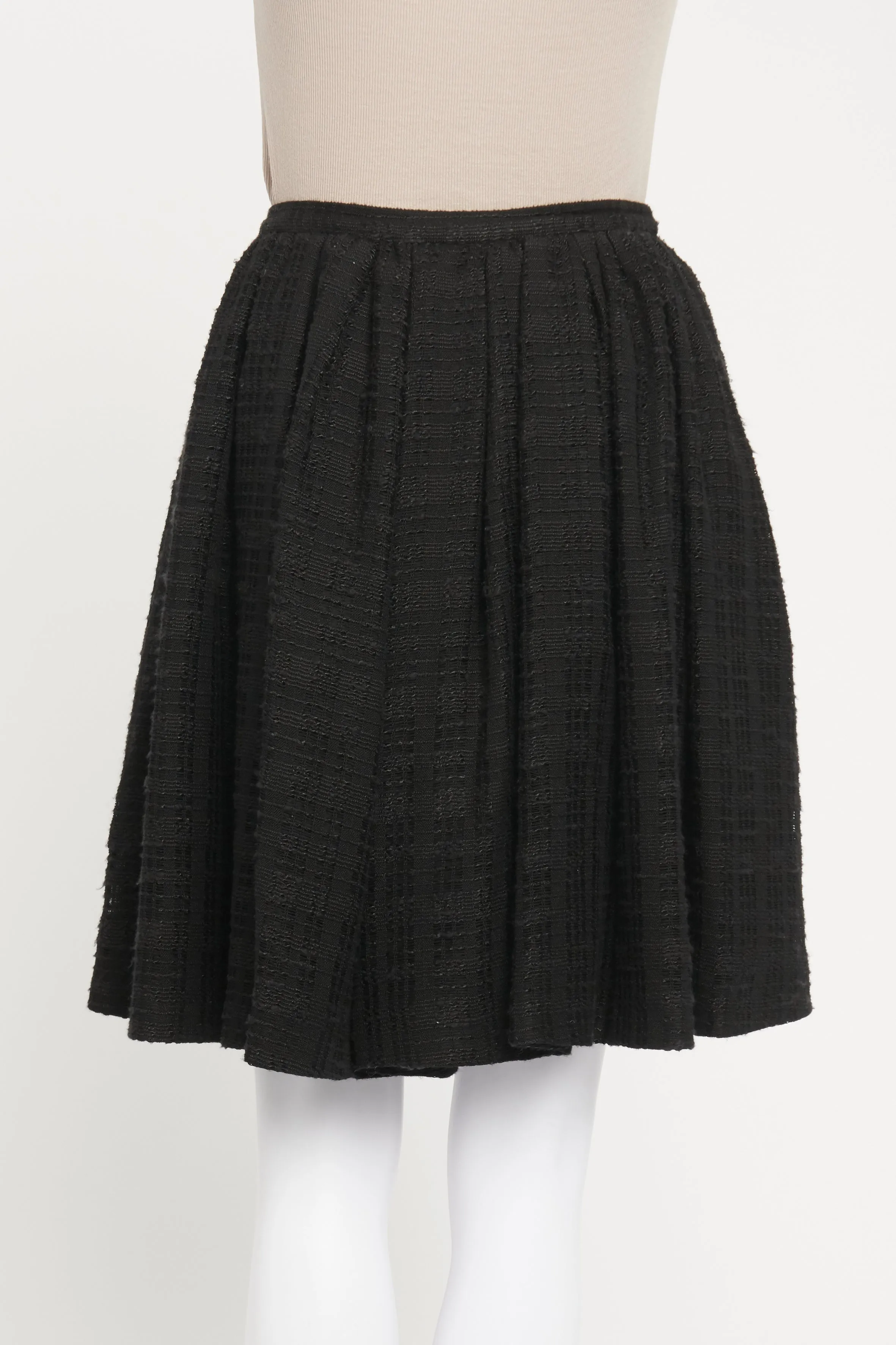 2011 Black Tweed Preowned Pleated Mini Skirt