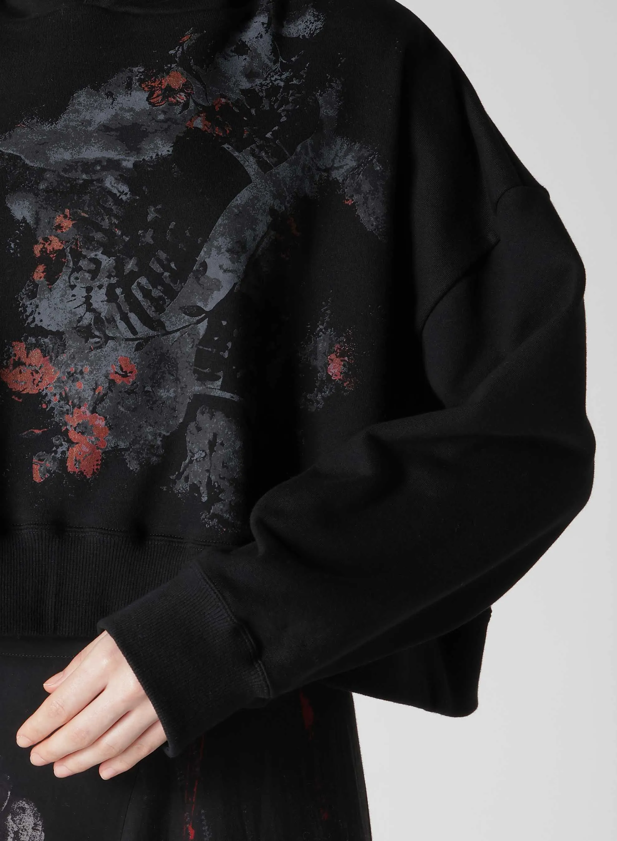 FLOWER   FOOTPRINT CROPPED HOODIE