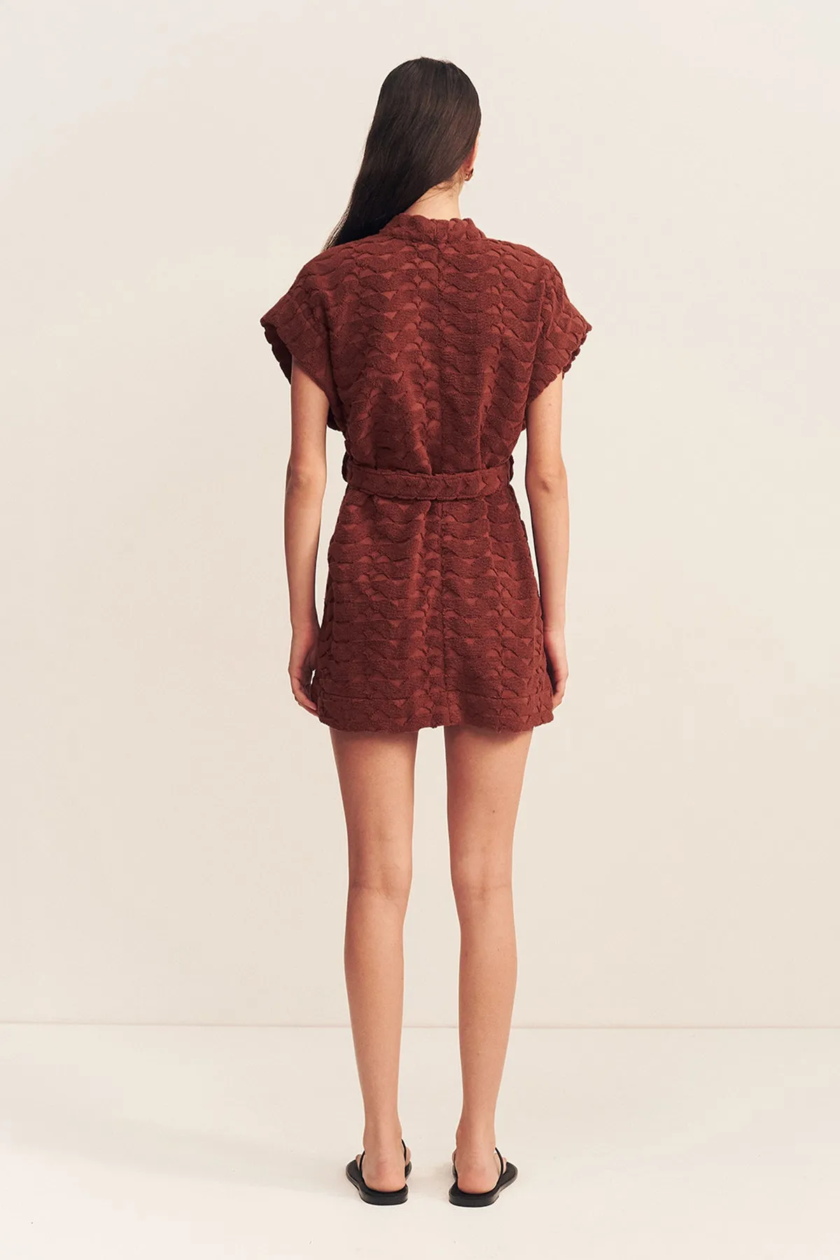 PAULINE SLEEVELESS ROBE - COGNAC