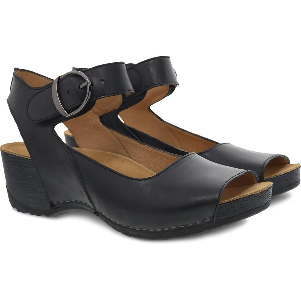 Tiana Sandal