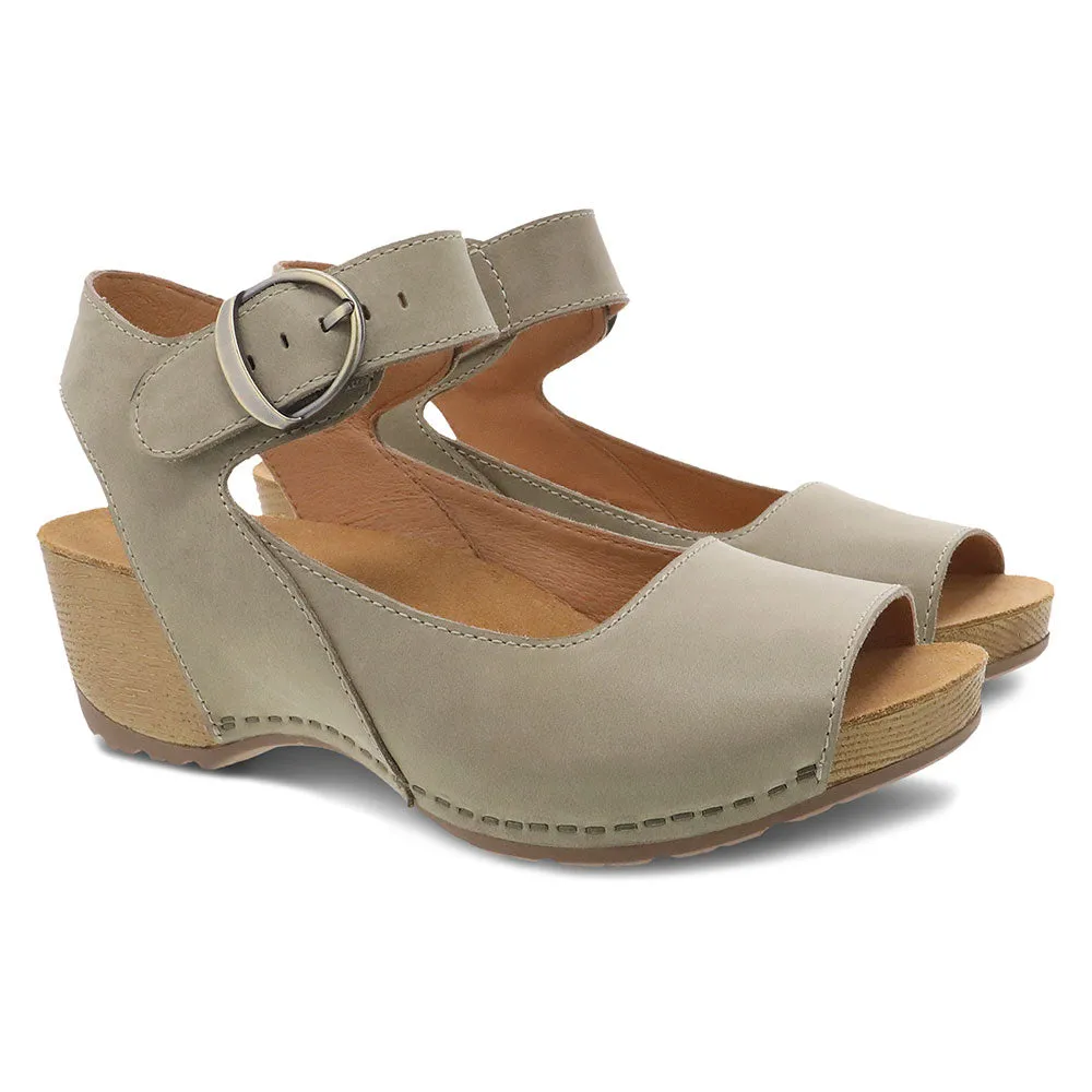 Tiana Sandal